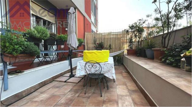176_MIL - GRANDE 2 LOCALI CON CUCINA ABITABILE E TERRAZZO - Foto 10