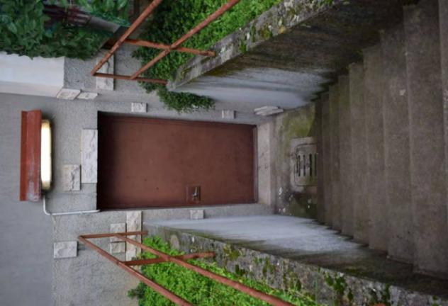Immobile in asta di 84 m², box auto in vendita a Monfalcone - Foto 2