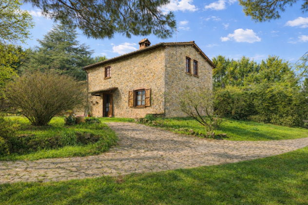 Casale in vendita a Pian Del Lago - Monteriggioni 280 mq Rif: 1390190