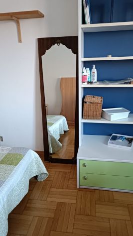 Cercasi coinquilino - camera singola in zona Pasteur - Foto 3