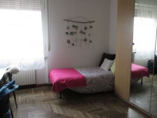 posto letto in camera doppia - solo ragazza