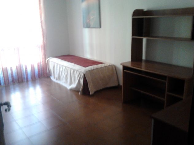 Posto letto in doppia tutto incluso ed economico..zona università - Foto 2