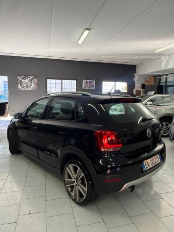 Volkswagen Polo Cross 1.6 TDI 90CV DPF - Foto 6