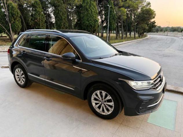 VOLKSWAGEN Tiguan 2.0 TDI 150 CV SCR DSG Life rif. 23947227 - Foto 3