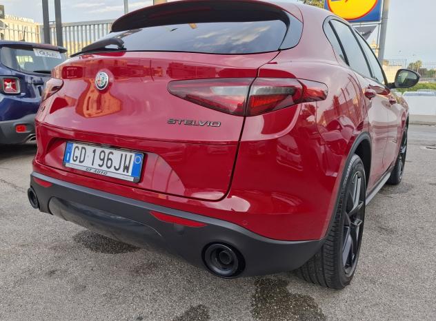 Alfa Romeo Stelvio 2.2 Turbodiesel 190 CV AT8 Q4 Sprint - Foto 6
