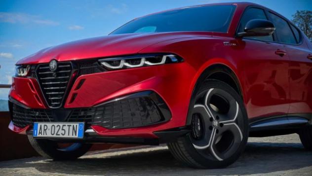 ALFA ROMEO Tonale 1.3 270 CV PHEV AT6 Q4 Veloce rif. 24050289 - Foto 5