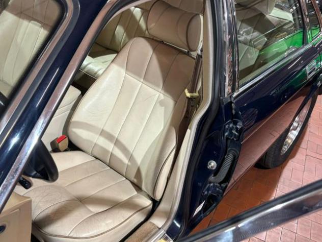 JAGUAR Sovereign 4.0 cat automatic rif. 23830115 - Foto 8