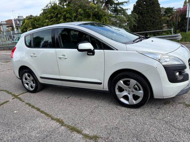 Peugeot 3008 2.0 HDi 114CV Business - Foto 3