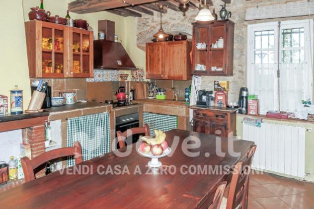 Villa di 250 m² con più di 5 locali e posto auto in vendita a Castel del Piano - Foto 11