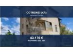 Immobile in asta di 172 m² con più di 5 locali e box auto in vendita a Cotronei