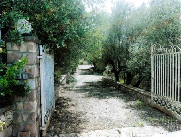 Immobile in asta di 416 m² con più di 5 locali e box auto doppio in vendita a Perugia - Foto 4