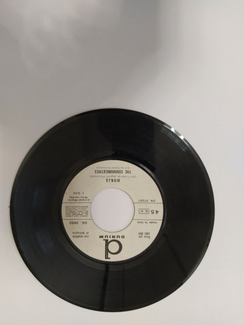 R84 -THE COMUNICATIVES - SANTO DOMINGO