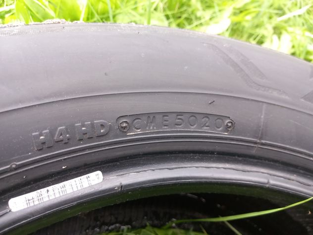 2 gomme estive 225 60 18 Brigestone