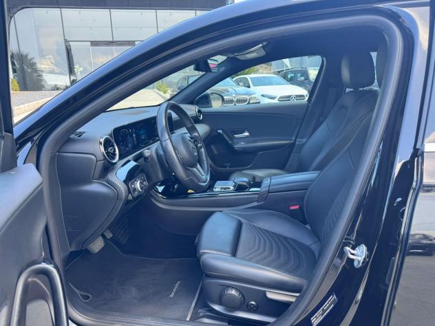 Mercedes-Benz Classe A A 180 d Automatic Sport - Foto 6