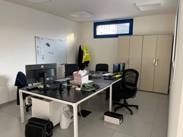 Immobile di 1400 m² con più di 5 locali in vendita a Brescia - Foto 18