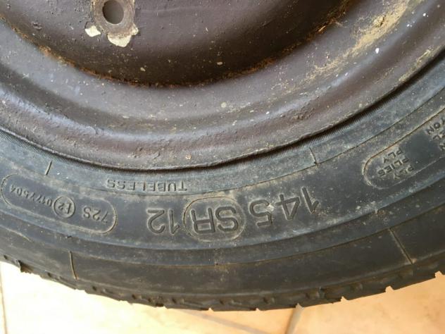 Ruota completa 500 d'epoca pneumatico michelin Usato