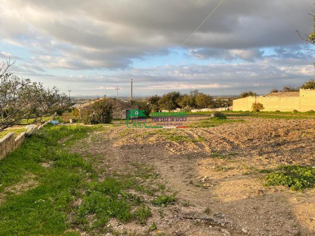 TERRENO CON ACCATASTAMENTI RURALI - Foto 7