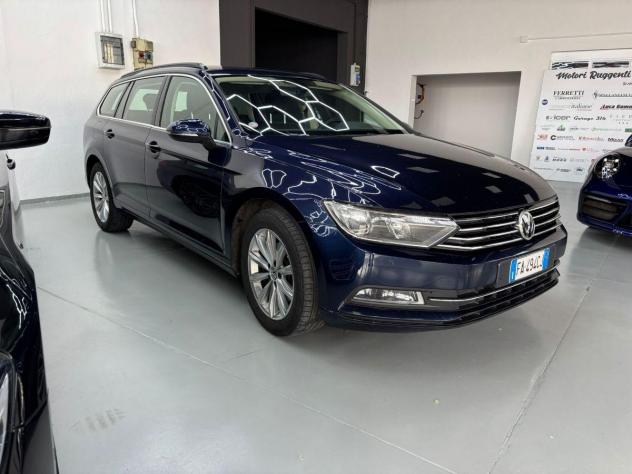 VOLKSWAGEN - Passat - Variant 1.6 TDI Business BMT - Foto 7