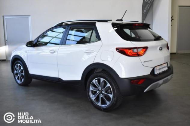 KIA Stonic 1.4 MPI 100 CV Style rif. 24010592 - Foto 6