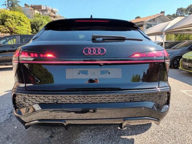 AUDI Q3 2000 SPB TDI BLACKLINE 150CV STRONIC TETTO"20 rif. 23811355 - Foto 6