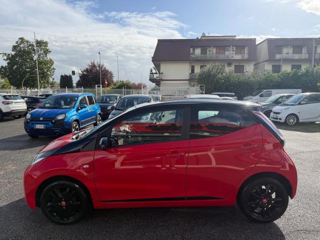 Toyota Aygo Aygo 5p 1.0 x-cool 70 CV, RETROCAMERA! - Foto 7