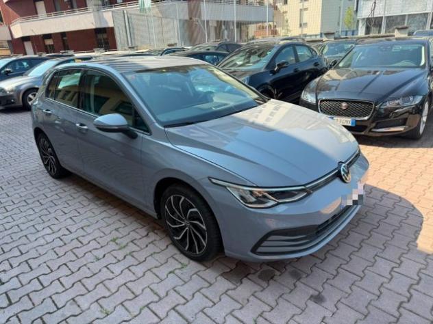 VOLKSWAGEN Golf 2.0 TDI DSG SCR Life rif. 23950135 - Foto 3