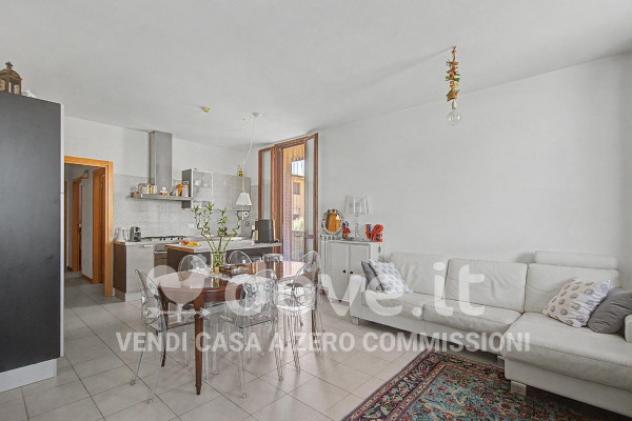 Appartamento di 93 m² con 3 locali e box auto in vendita a Cento - Foto 4