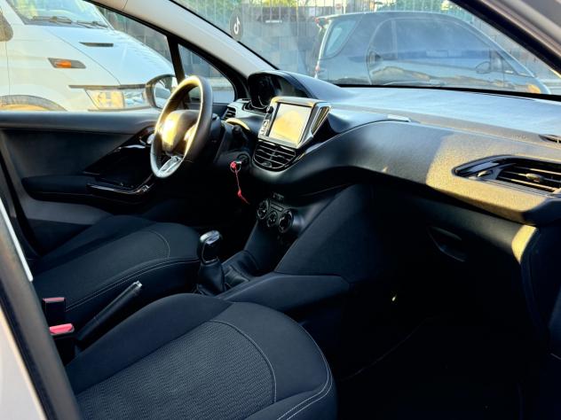 Peugeot 208 PureTech 82 Stop&Start 5 porte Allure - Foto 8