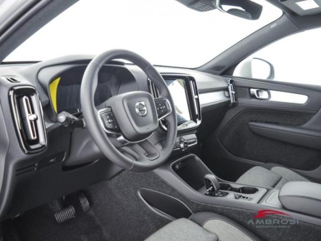 VOLVO XC40 B3 Mild hybrid Benzina Core rif. 23401356 - Foto 8
