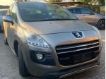 Peugeot 3008 HYbrid4 g