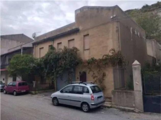 Immobile in asta di 497 m² in vendita a Reggiolo - Foto 2