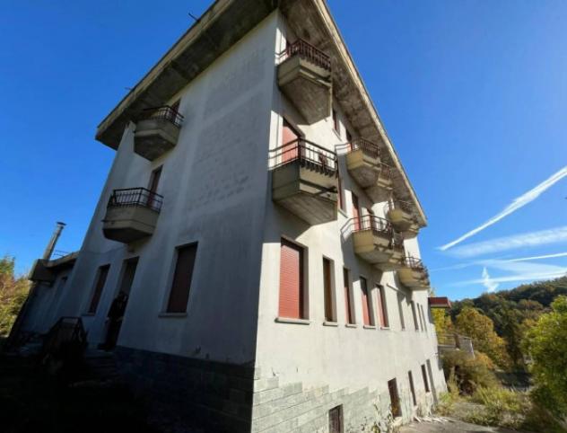 Immobile in asta di 1700 m² in vendita a Salsomaggiore Terme - Foto 2