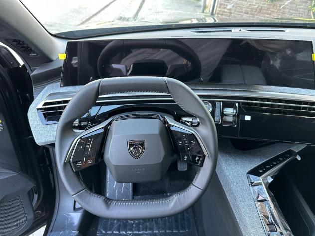 Peugeot 3008 Hybrid 145 e-DCS6 Allure - Foto 9