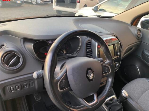 RENAULT Captur dCi 8V 90 CV Start&Stop Energy Sport Edition rif. 23926965 - Foto 9