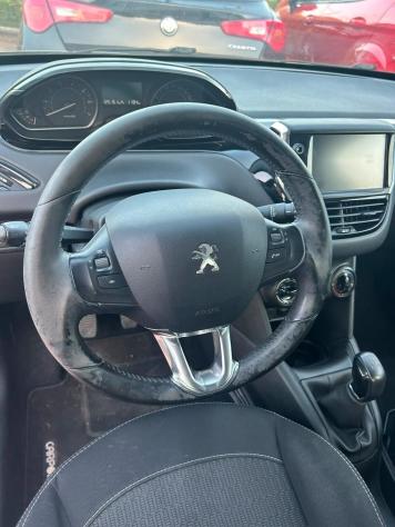 Peugeot 208 PureTech 82 5p. GPL Allure - Foto 7