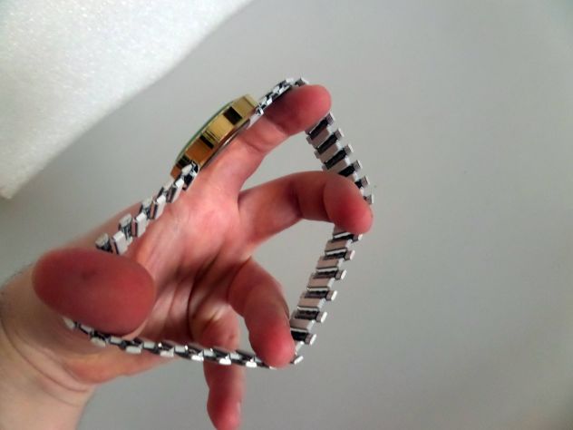 Orologio da polso femminile (rose) cinturino a molla - Foto 7