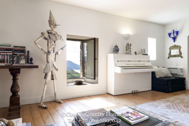 Palazzetto in Vendita Lago di Piediluco: Ristrutturato e Panoramico - Foto 7