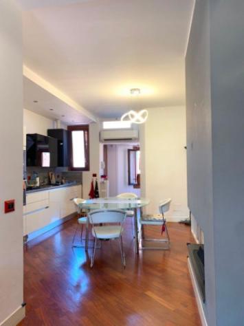 Appartamento di 76 m² con 3 locali in affitto a Milano - Foto 2