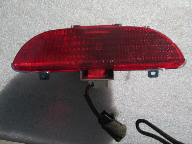 TERZO STOP TERZO STOP KIA CARNIVAL 2.9 D 106KW 5M 5P (2002) RICAMBIO USATO 0K55A51580C77