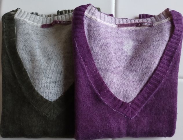 MAGLIONI DA DONNA SCOLLO V FUCSIA E VERDE