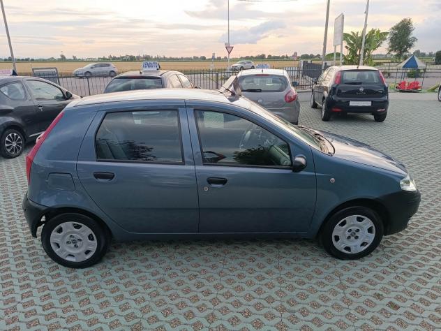 Fiat Punto 1.2 5 porte Active Natural Power - Foto 3