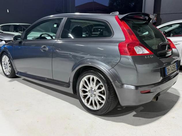 Volvo C30 2.0 Momentum 145cv - Foto 4