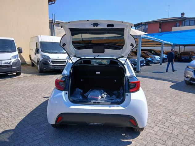 Toyota Yaris Yaris 1.5h 115 Icon CVT CON PACK TECHNOLOGY. - Foto 10