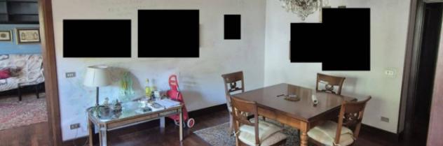 Immobile in asta di 201 m² con più di 5 locali e box auto in vendita a Teramo - Foto 17