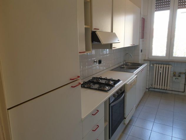 TRILOCALE PER STUDENTI ZONA PARCO DUCALE. - Foto 7