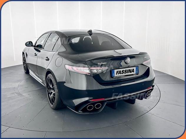 Alfa Romeo Giulia 2.9 V6 Bi-Turbo AT8 Quadrifoglio 510cv - Foto 4