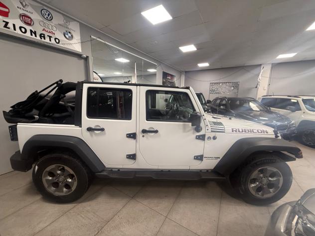 Jeep Wrangler 2.8 CRD DPF Rubicon Auto Soft Top Lungo - Foto 5