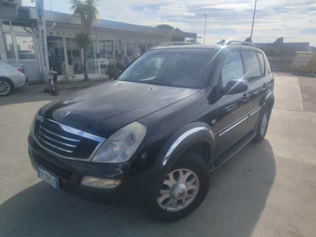 Ssangyong REXTON 2.7 XDi cat Premium automatica - Foto 4