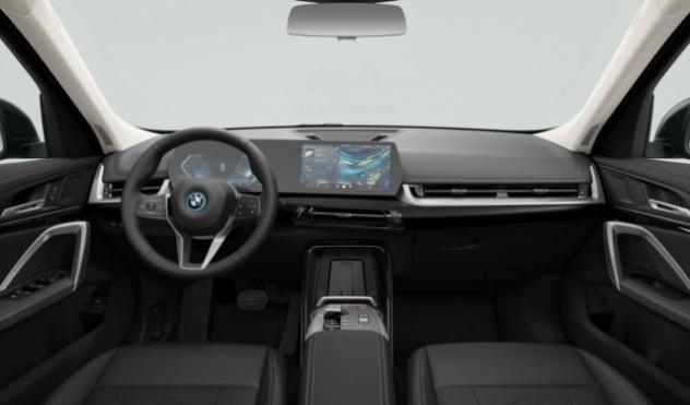 BMW iX1 eDrive 20 X-Line Pure Edition rif. 24122264 - Foto 4