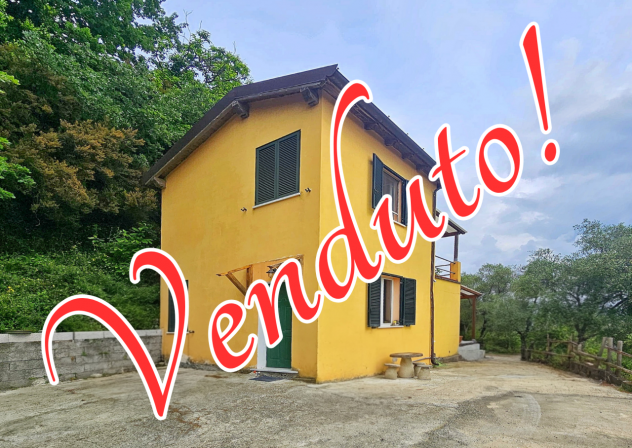 Singola in vendita a Vezzano Ligure